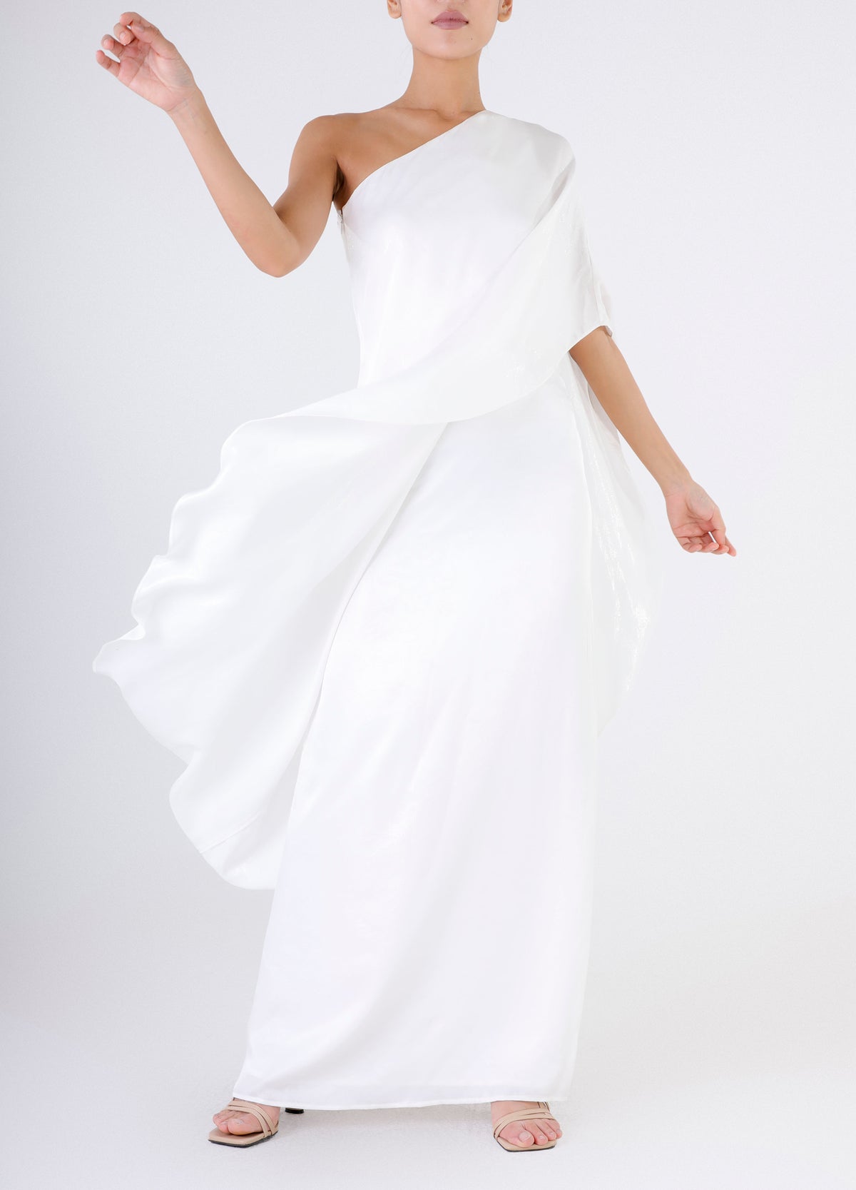 Edda dress - White flowers on white